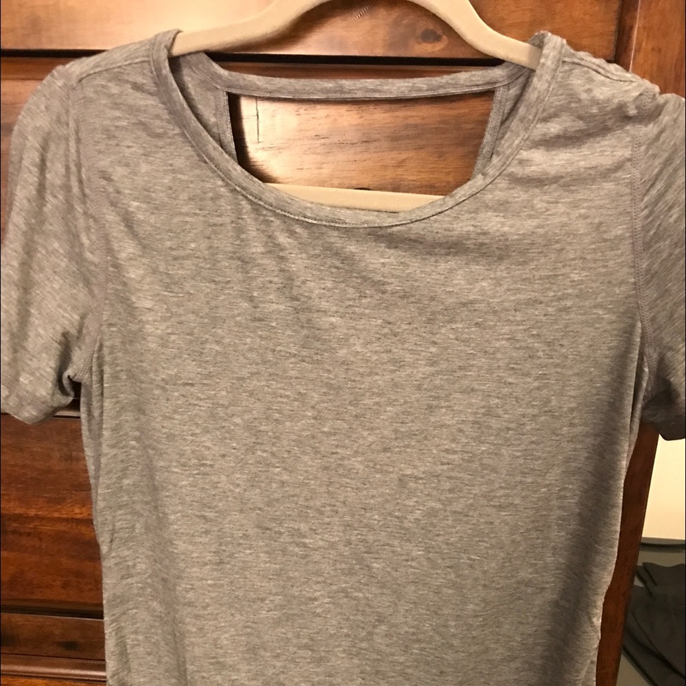 Gap Athletic Tshirt